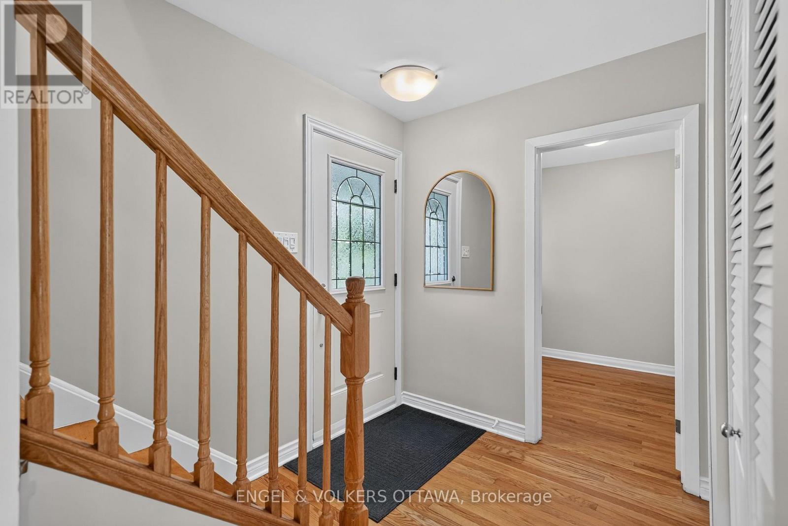 916 Iroquois Road, Ottawa, Ontario  K2A 3N5 - Photo 12 - X13809190