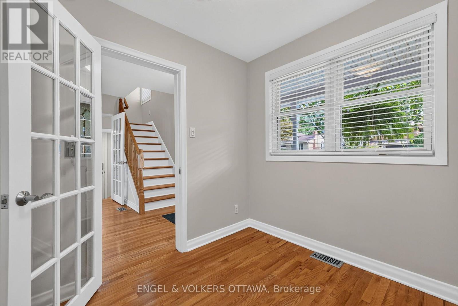 916 Iroquois Road, Ottawa, Ontario  K2A 3N5 - Photo 13 - X13809190