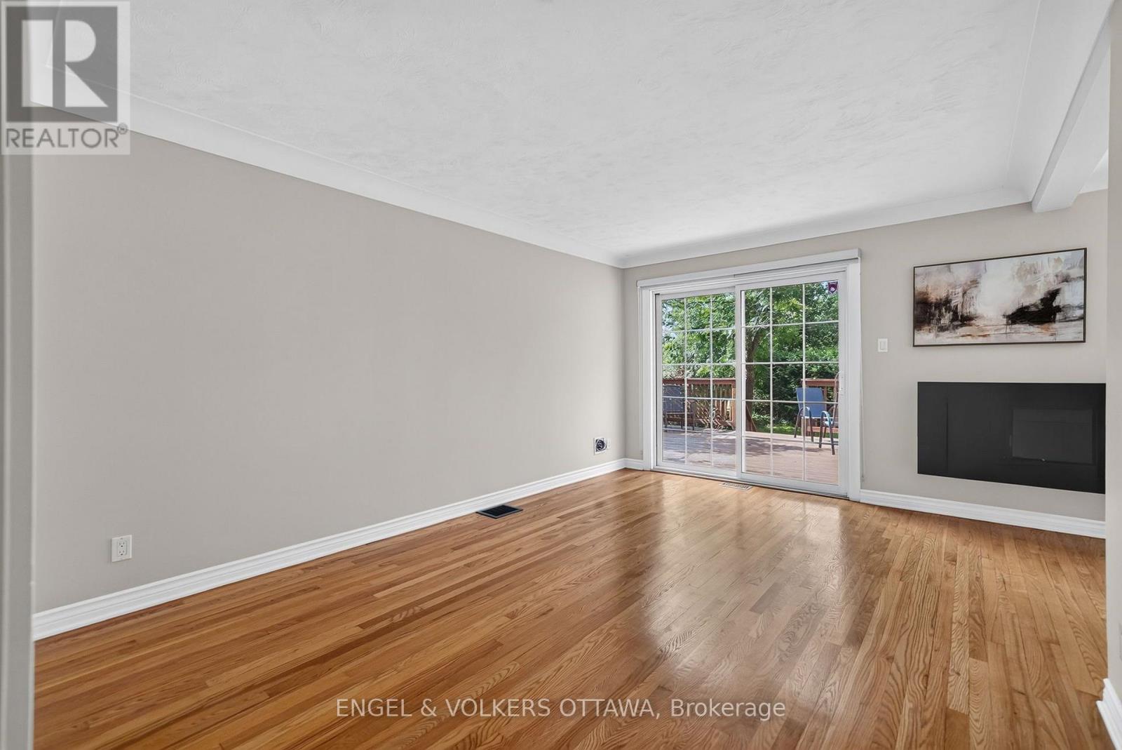 916 Iroquois Road, Ottawa, Ontario  K2A 3N5 - Photo 16 - X13809190