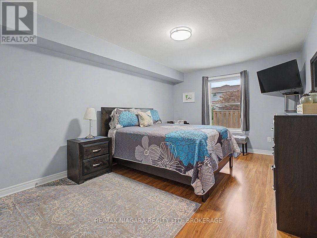 319 Elgin Street, Port Colborne (Sugarloaf), Ontario L3K 6A2 - Photo 21 - X13809166