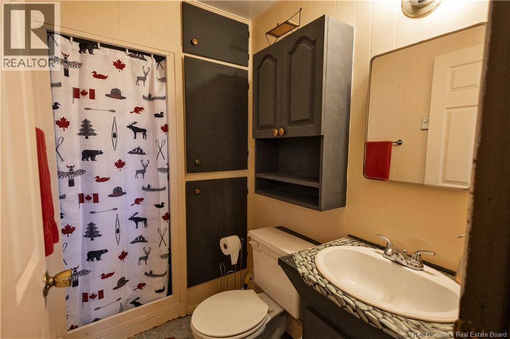 592 First Avenue, Grand-Sault/grand Falls, New Brunswick  E3Z 1B3 - Photo 38 - NB148074