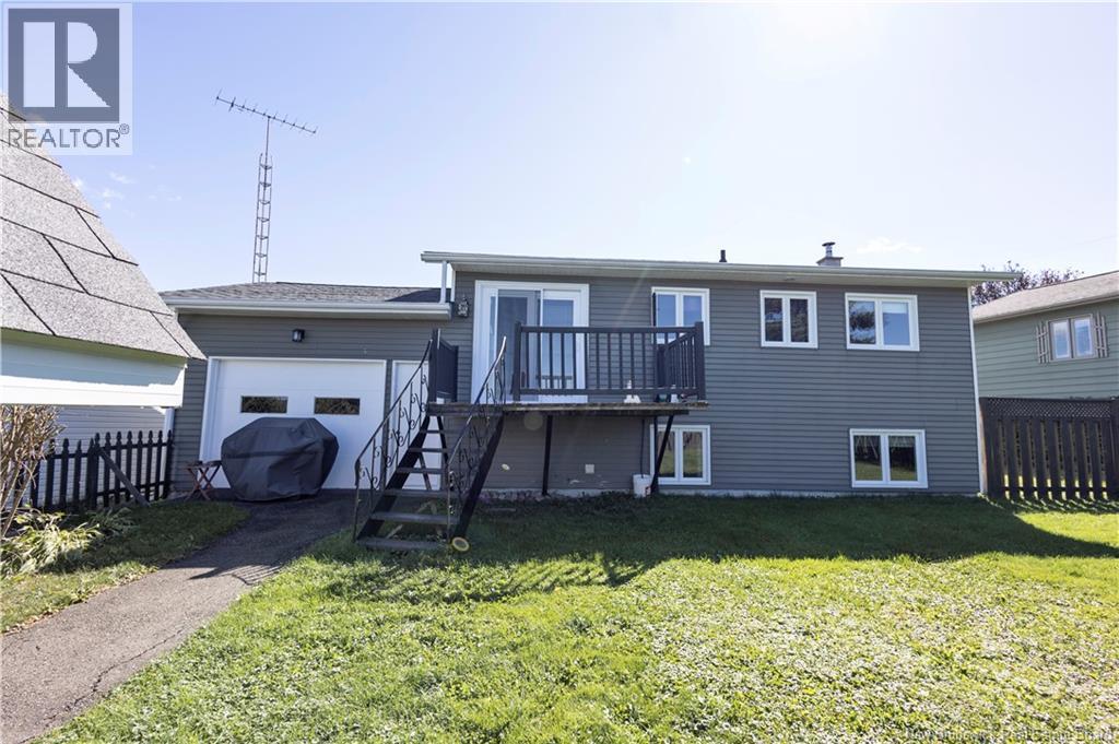 592 First Avenue, Grand-Sault/grand Falls, New Brunswick  E3Z 1B3 - Photo 5 - NB148074