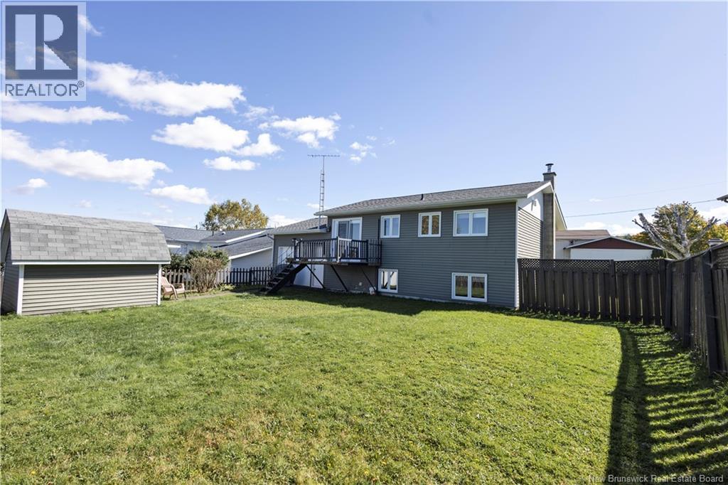 592 First Avenue, Grand-Sault/grand Falls, New Brunswick  E3Z 1B3 - Photo 7 - NB148074
