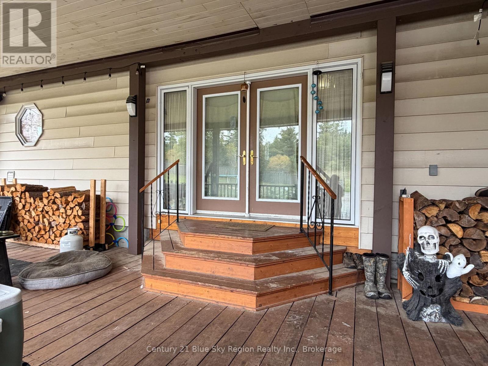 6455 Highway 11 N, Temagami, Ontario  P0H 2H0 - Photo 4 - X13809208