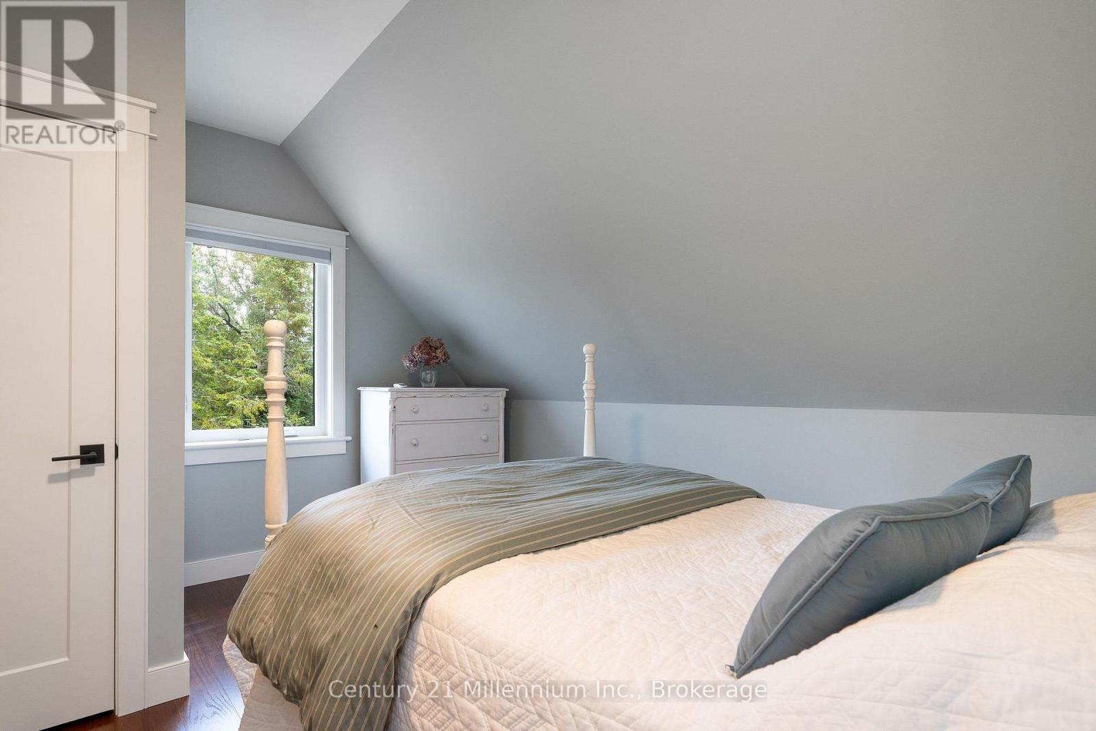 140-142 Cameron Street, Blue Mountains, Ontario  N0H 2P0 - Photo 34 - X13809066