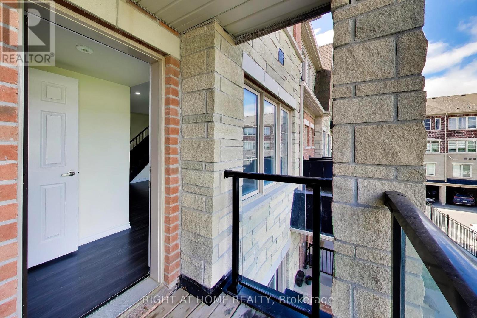 191 - 200 Veterans Drive, Brampton, Ontario  L7A 4S6 - Photo 17 - W13798662