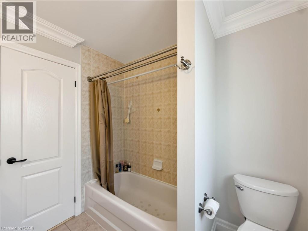 1396 Thorncrest Crescent, Oakville, Ontario  L6M 3Y9 - Photo 33 - 40859149