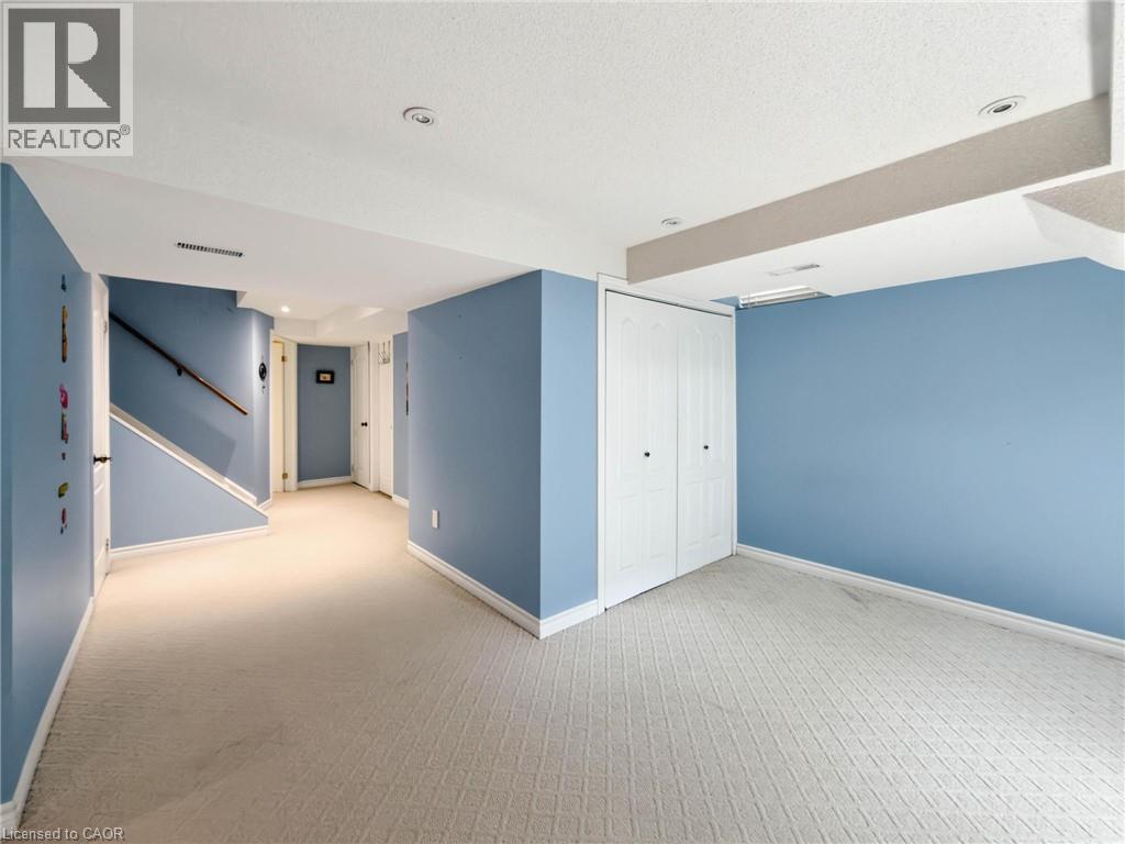 1396 Thorncrest Crescent, Oakville, Ontario  L6M 3Y9 - Photo 37 - 40859149