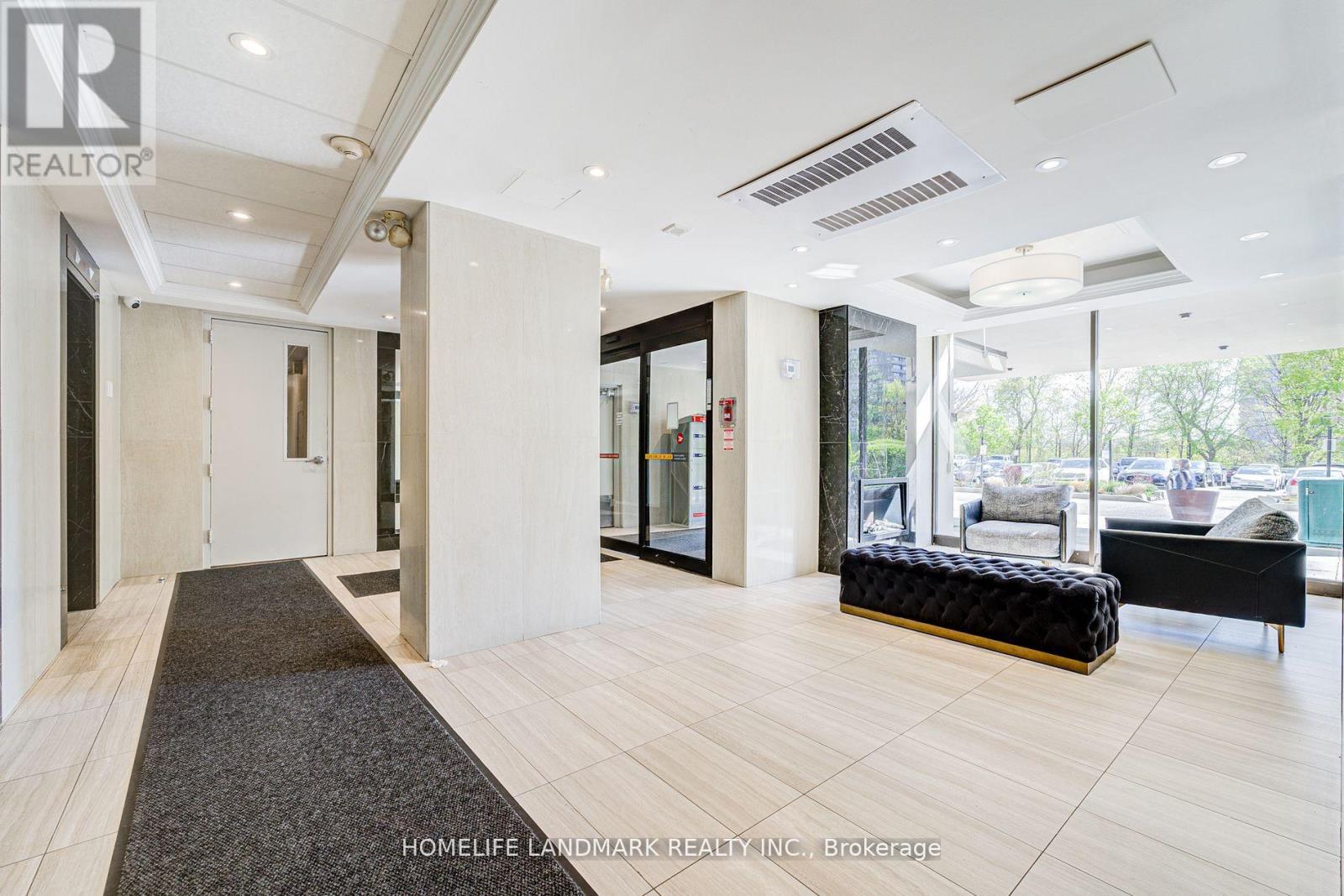 2501 - 715 Don Mills Road, Toronto, Ontario  M3C 1S5 - Photo 3 - C13809152