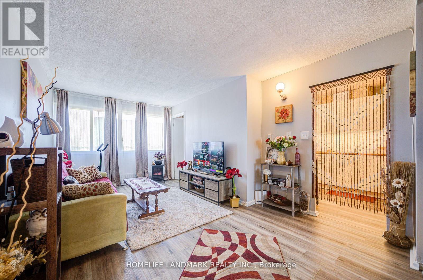 2501 - 715 Don Mills Road, Toronto, Ontario  M3C 1S5 - Photo 6 - C13809152
