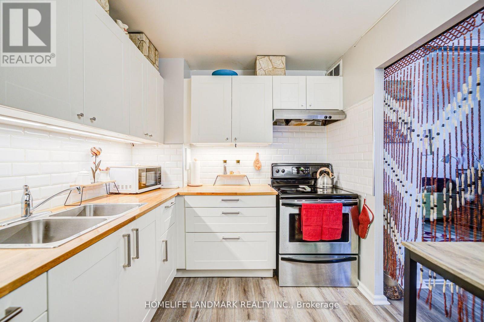2501 - 715 Don Mills Road, Toronto, Ontario  M3C 1S5 - Photo 8 - C13809152