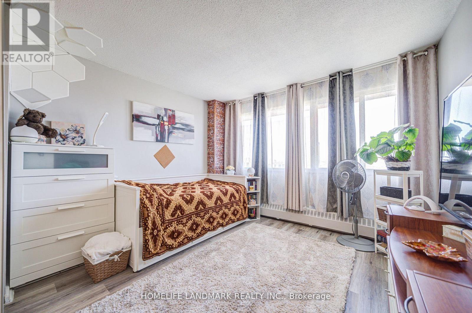 2501 - 715 Don Mills Road, Toronto, Ontario  M3C 1S5 - Photo 9 - C13809152