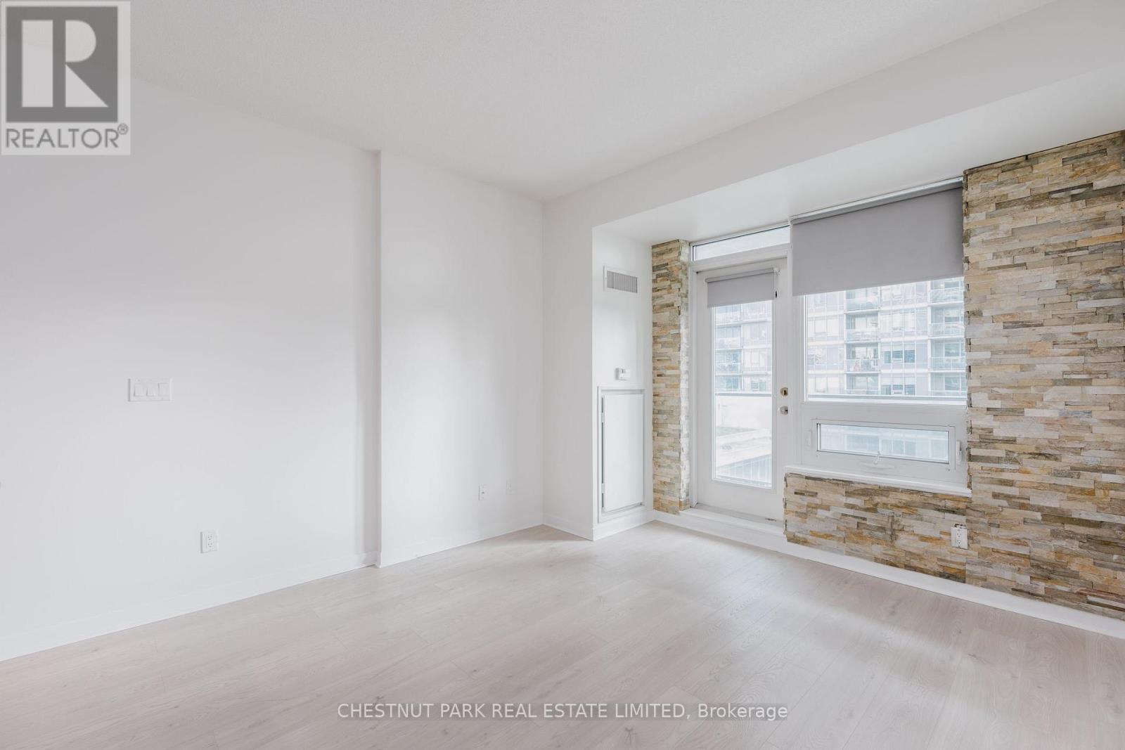 1212 - 55 East Liberty Street, Toronto, Ontario  M6K 3P9 - Photo 6 - C13809198