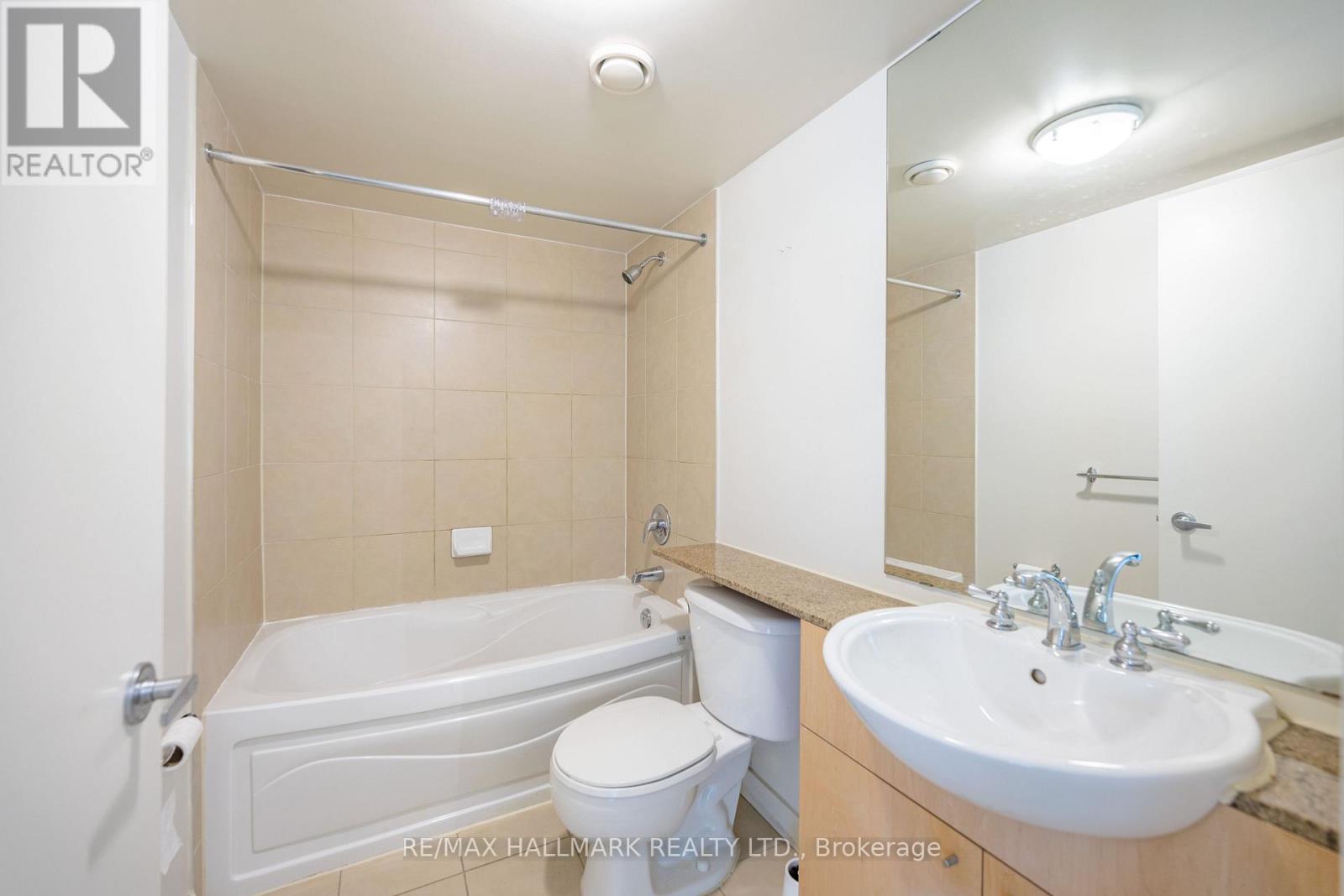701 - 361 Front Street, Toronto, Ontario  M5V 3R5 - Photo 14 - C13809202