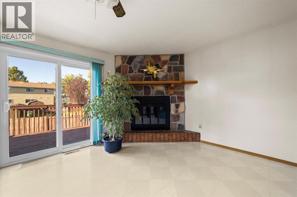 6209 34 Avenue photo 8