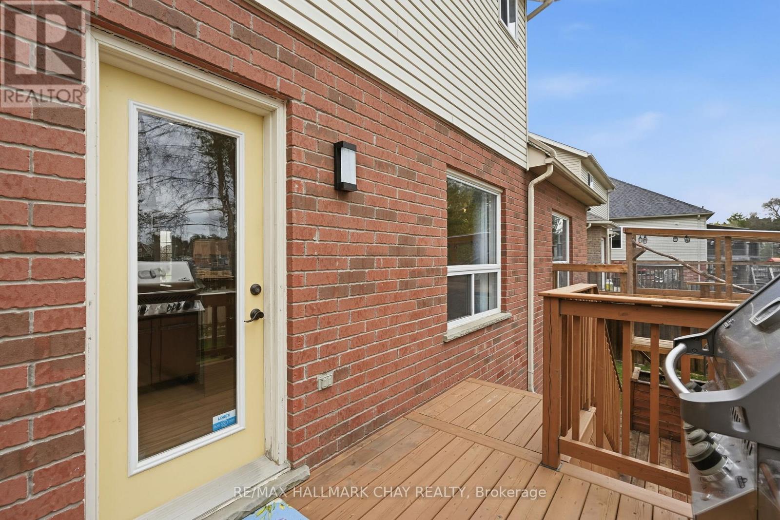 17 Armeda Clow Crescent, Essa (Angus), Ontario  L0M 1B2 - Photo 39 - N13809052