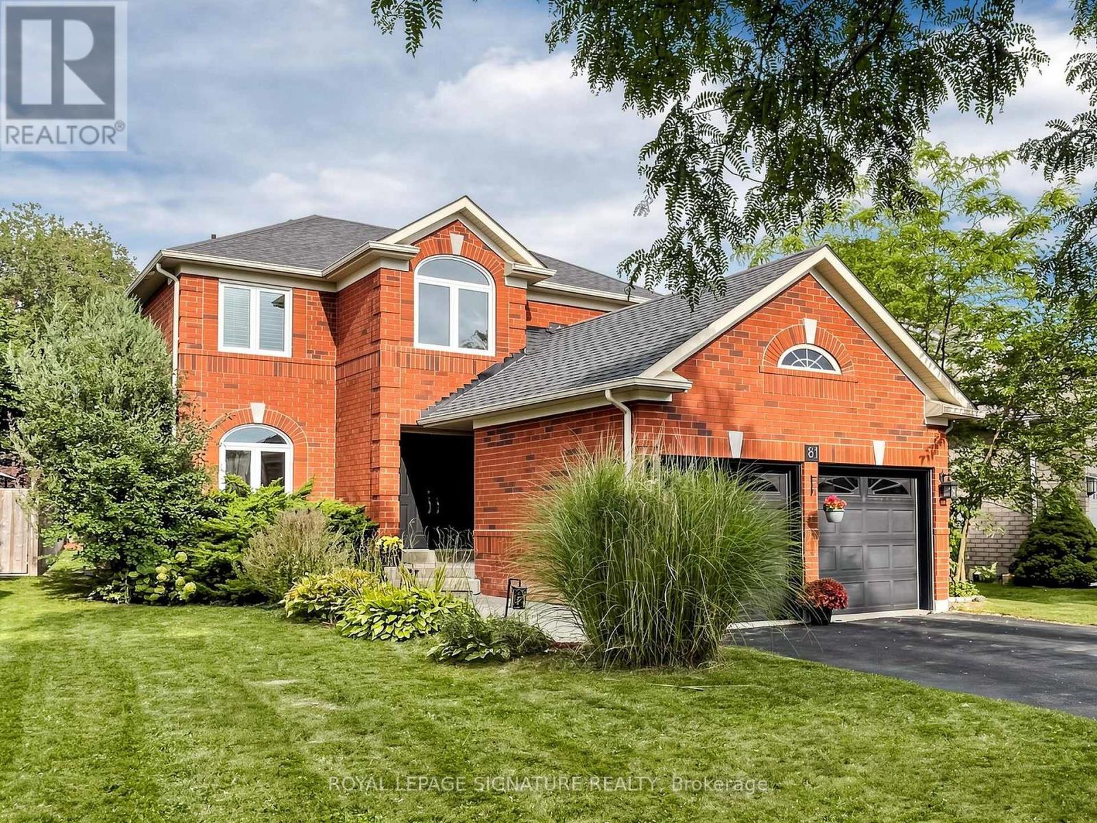 81 Pinnacle Trail, Aurora, Ontario  L4G 7G6 - Photo 3 - N13809054