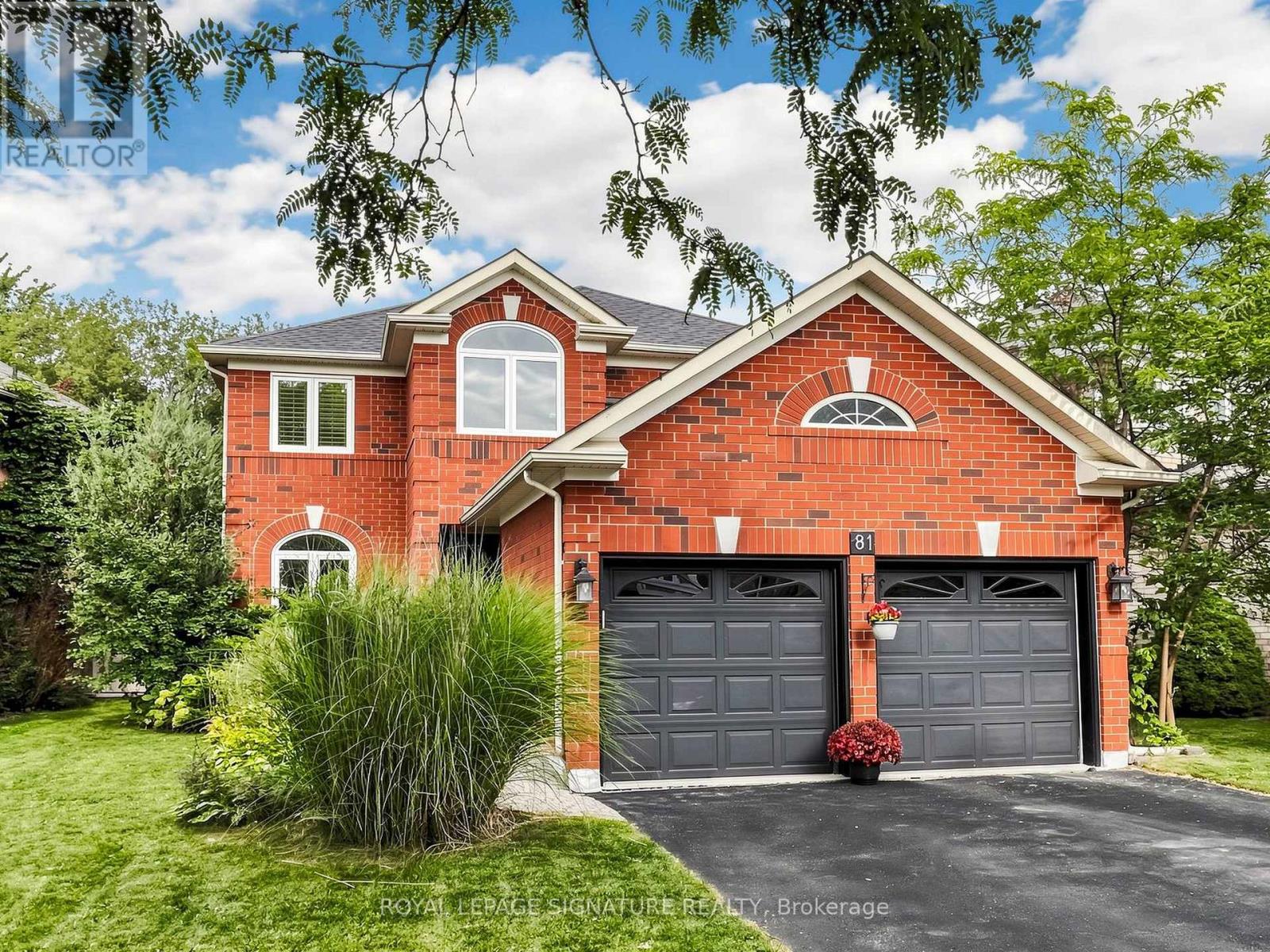 81 Pinnacle Trail, Aurora, Ontario  L4G 7G6 - Photo 4 - N13809054