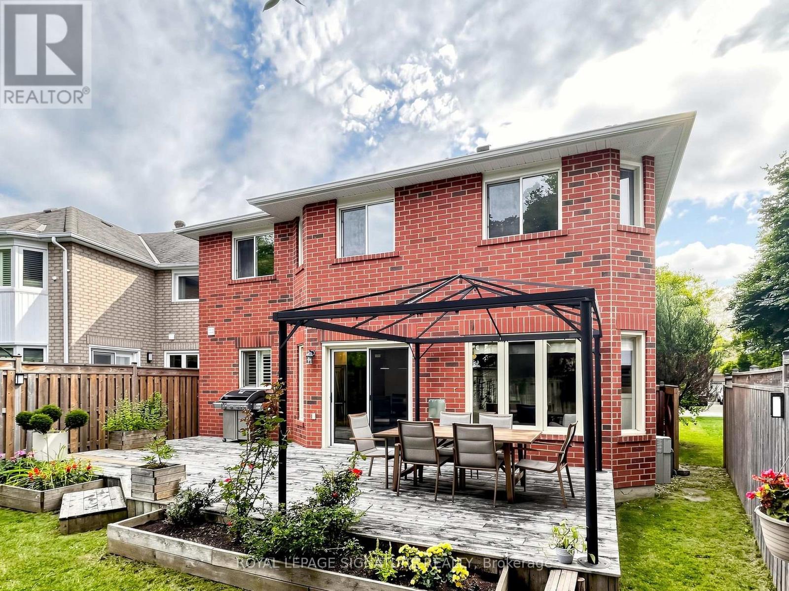 81 Pinnacle Trail, Aurora, Ontario  L4G 7G6 - Photo 47 - N13809054