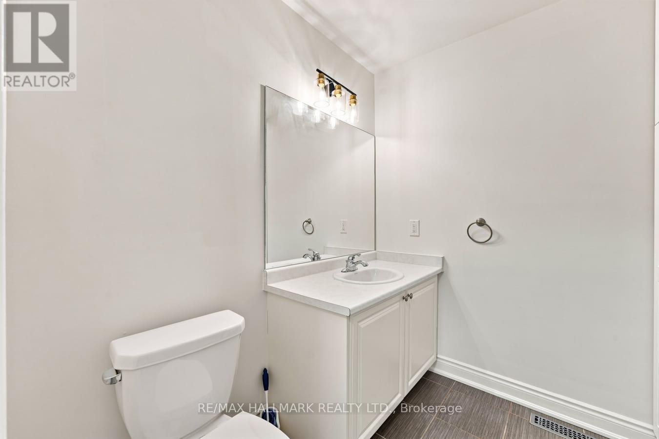 310 Miller Park Avenue, Bradford West Gwillimbury (Bradford), Ontario  L3Z 0X8 - Photo 21 - N13809140