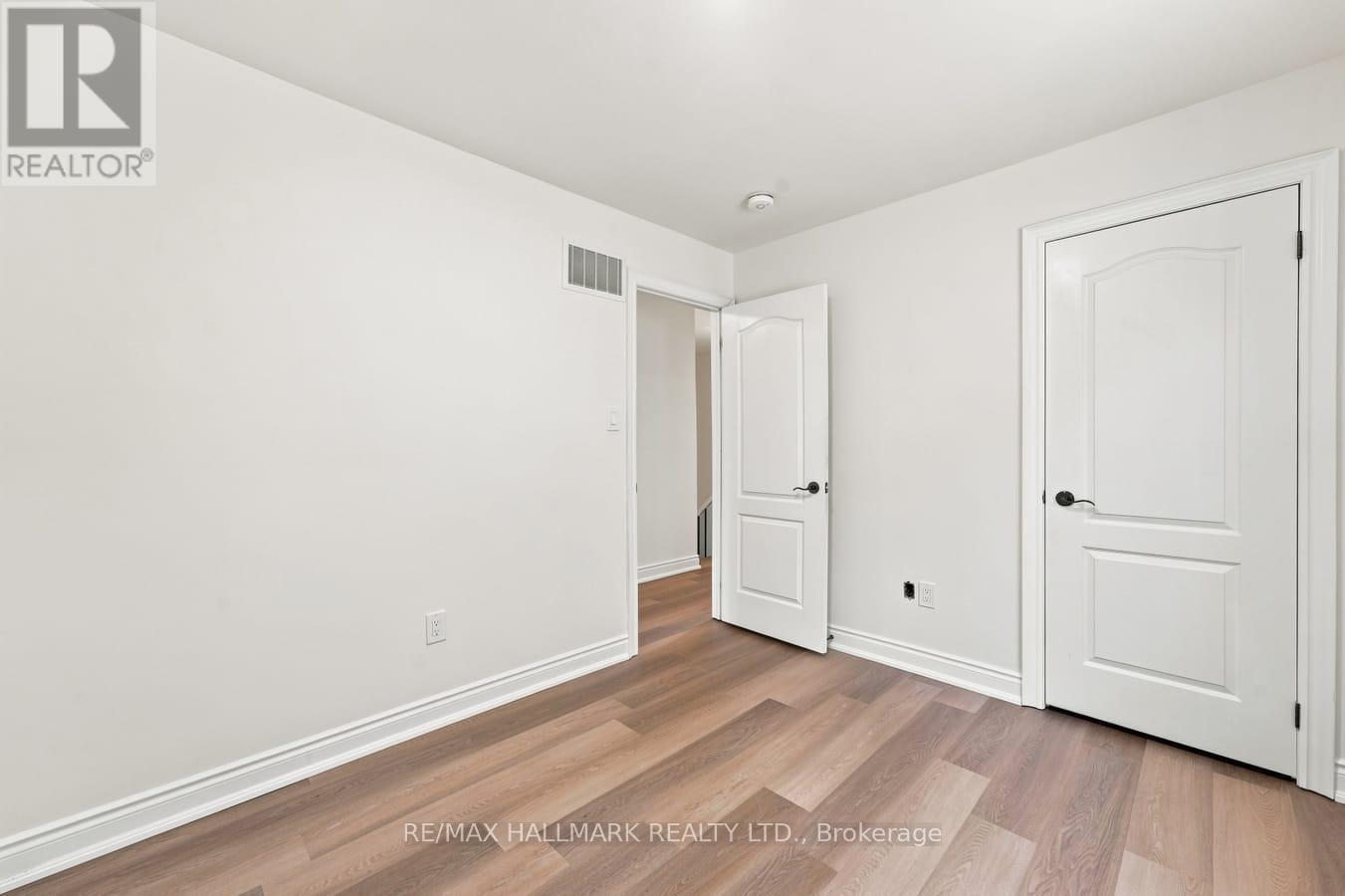 310 Miller Park Avenue, Bradford West Gwillimbury (Bradford), Ontario  L3Z 0X8 - Photo 29 - N13809140