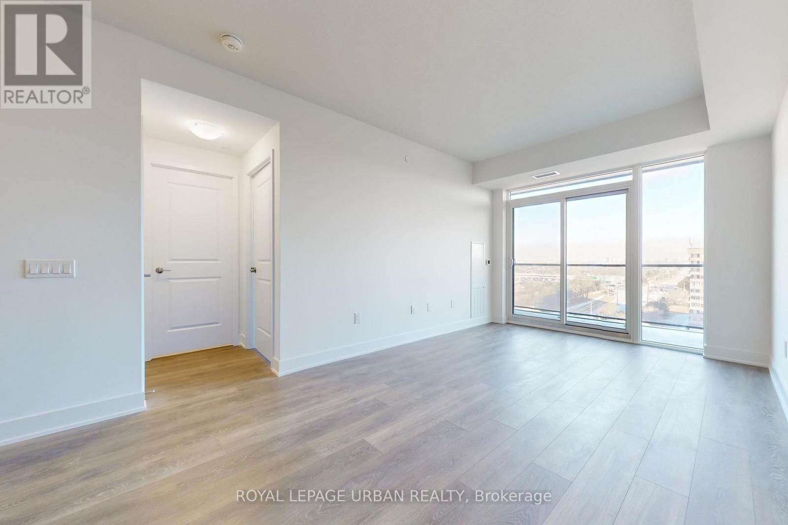1108 - 204 Burnhamthorpe Road E, Mississauga (City Centre), Ontario  L5A 4L4 - Photo 16 - W13809080