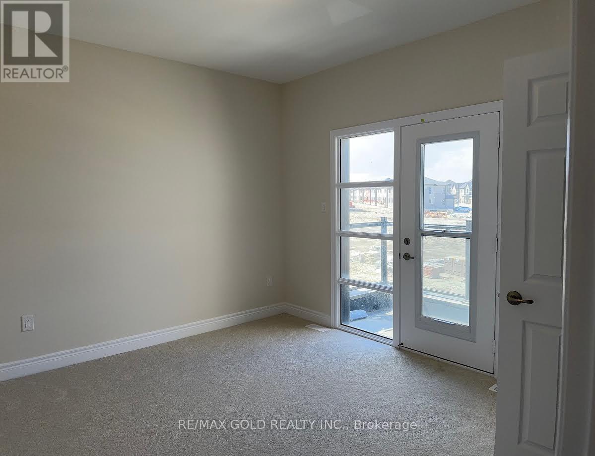 4 Michener Drive, Brampton (Sandringham-Wellington North), Ontario  L6R 0B8 - Photo 8 - W13809094