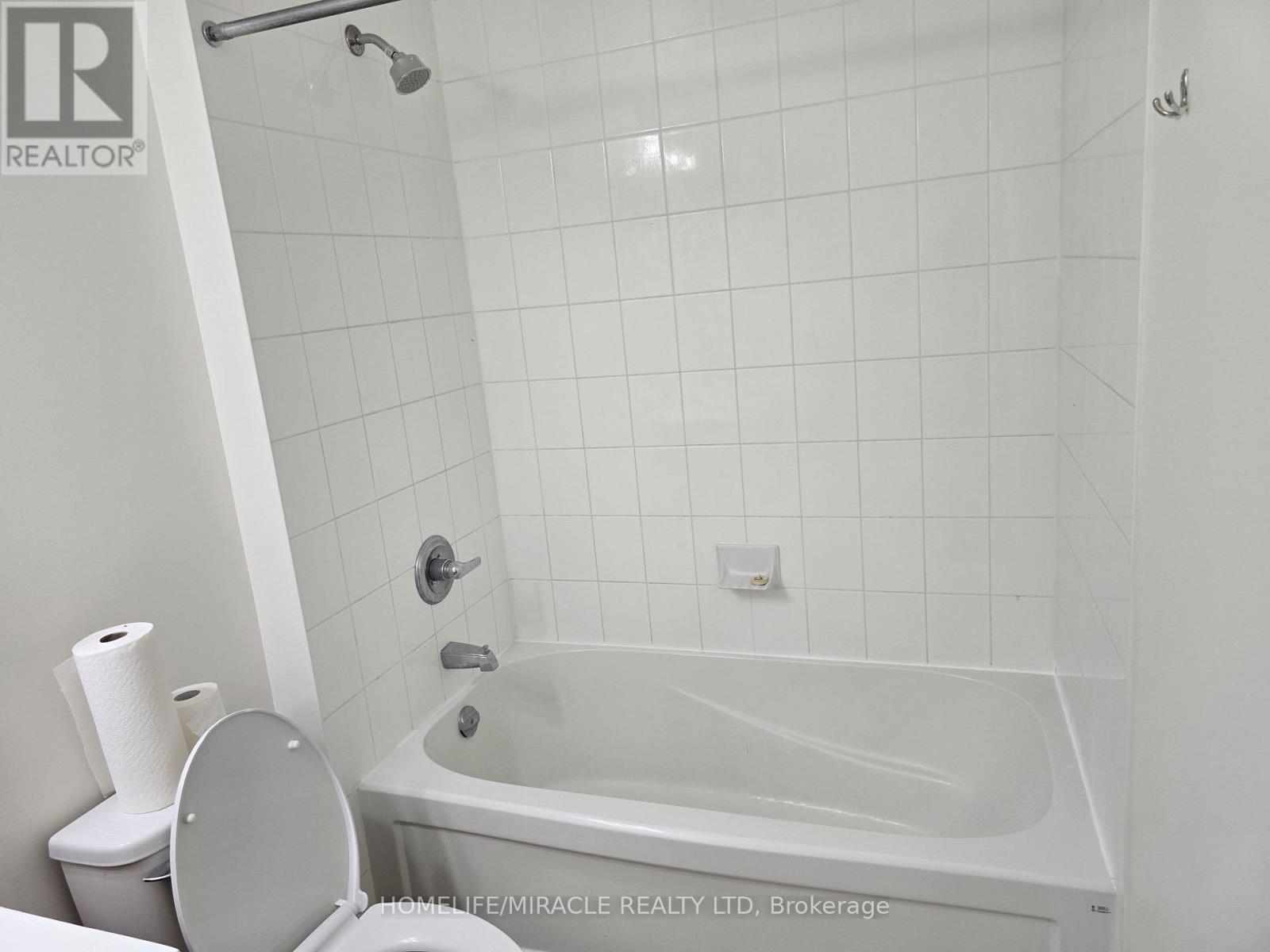 1002 - 385 Prince Of Wales Drive, Mississauga (City Centre), Ontario  L5B 0C6 - Photo 20 - W13809104