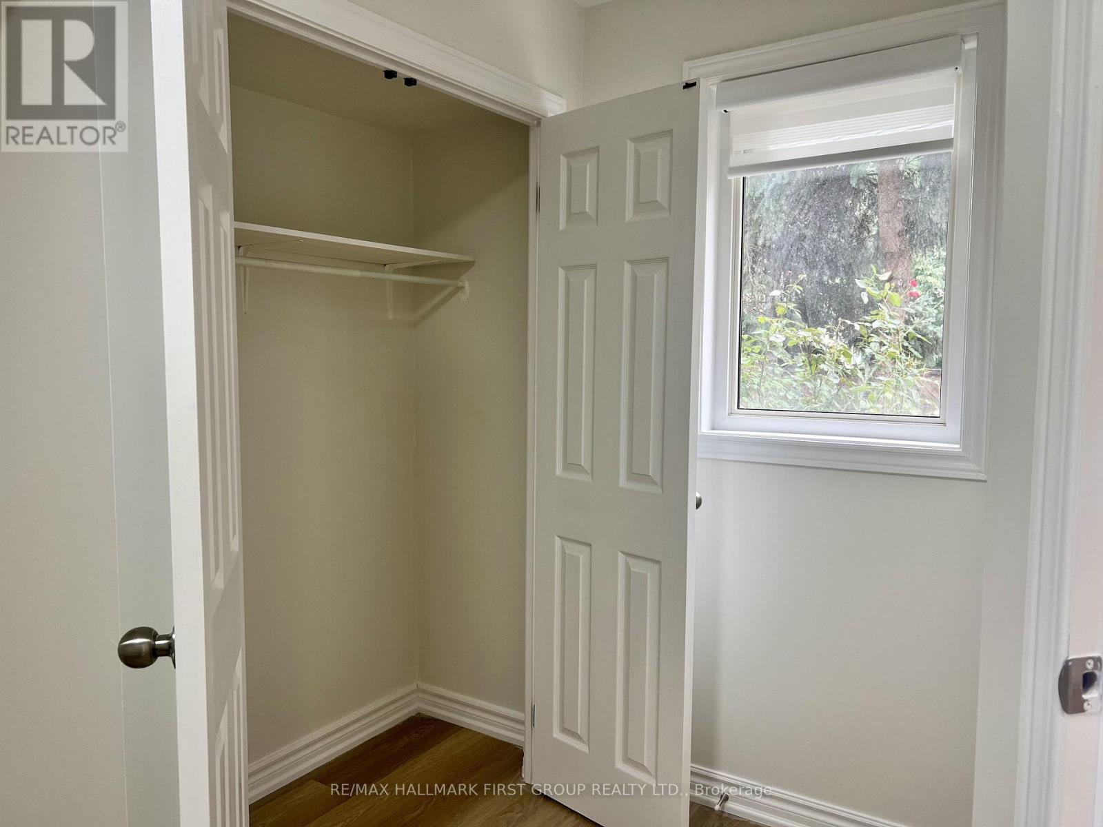 31 Shining Star Crescent, Toronto (Mount Dennis), Ontario  M6M 5L6 - Photo 14 - W13809160