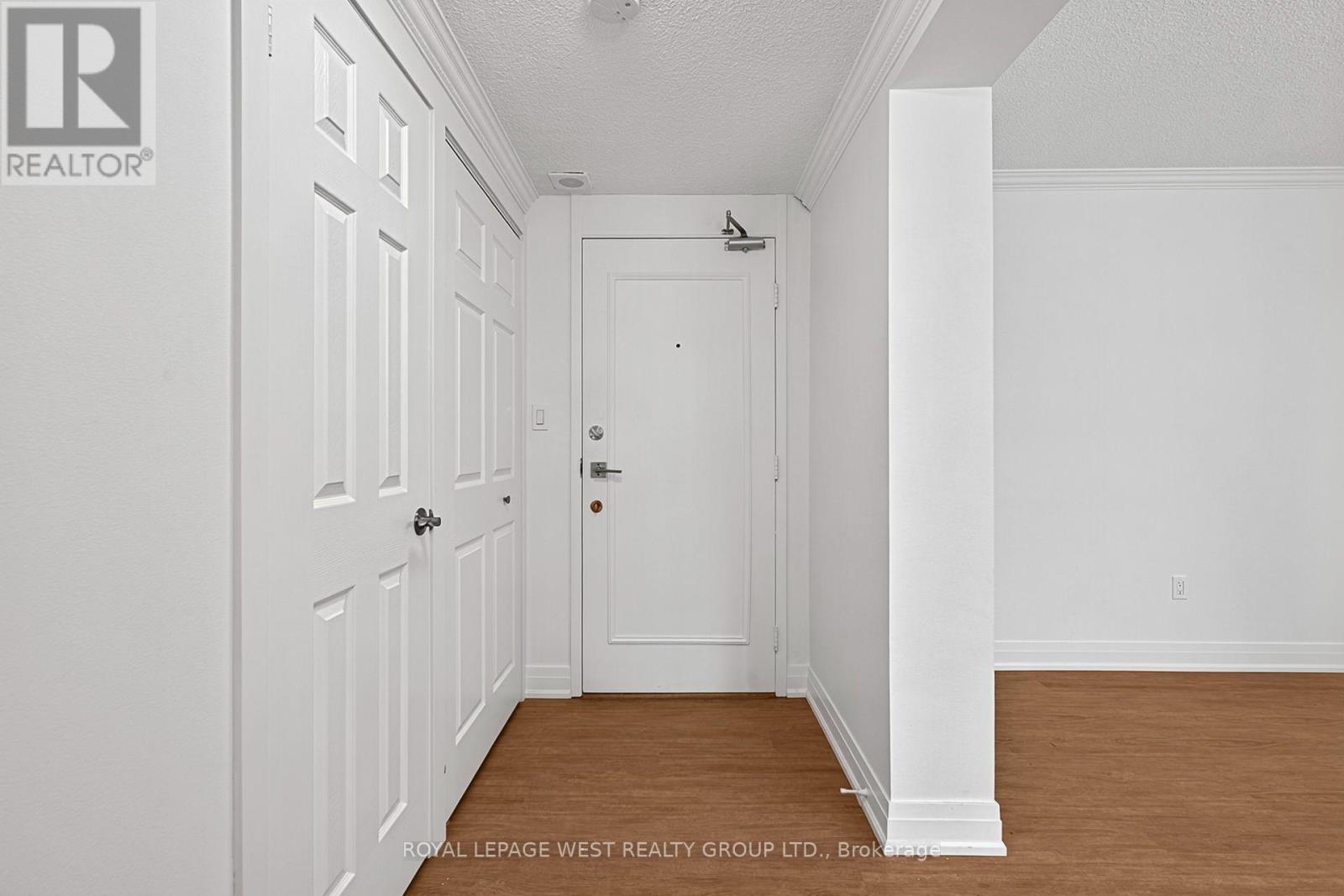 413 - 240 Scarlett Road W, Toronto, Ontario  M6N 4X4 - Photo 14 - W13809188