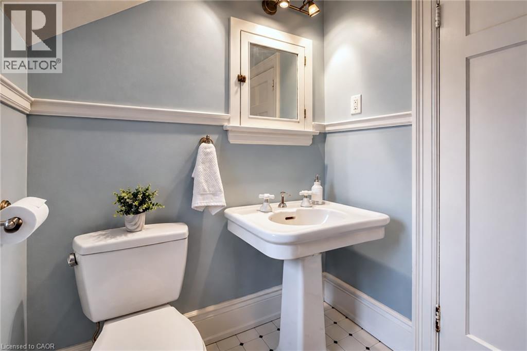 5 Undercliffe Avenue, Hamilton, Ontario  L8P 3G9 - Photo 38 - 40865100