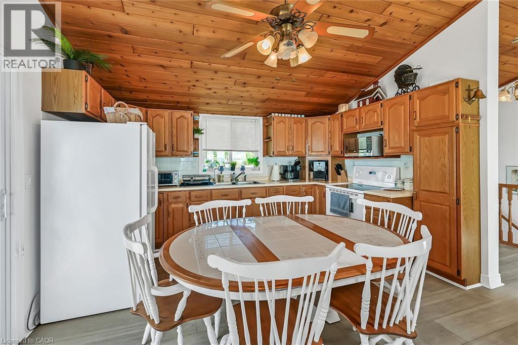 61 Horseshoe Bay Road, Dunnville, Ontario  N1A 2W8 - Photo 15 - 40864804