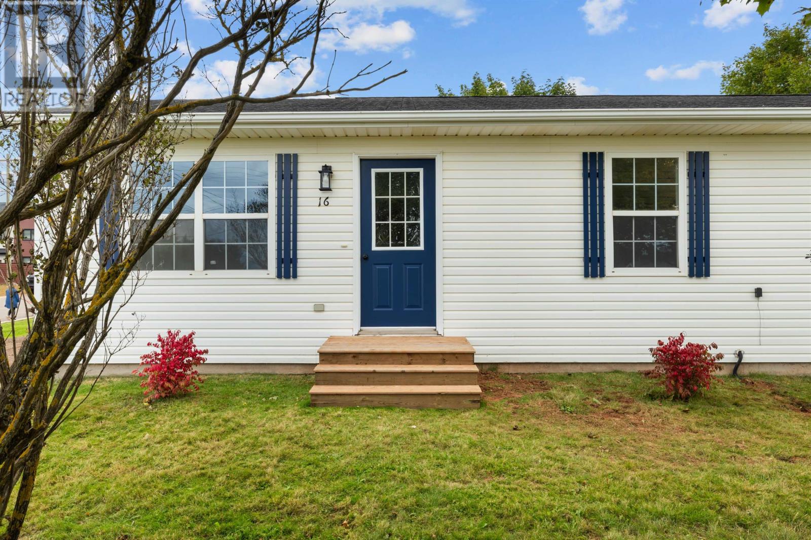 16 Kingston Road, Cornwall, Prince Edward Island  C0A 1H8 - Photo 22 - 202623926