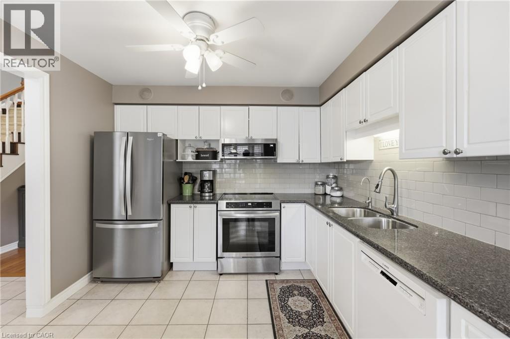 16 Red Haven Drive, Grimsby, Ontario  L3M 5J7 - Photo 12 - 40864070