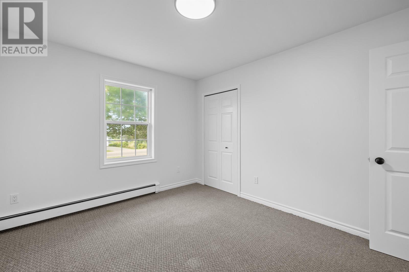 16-18 Kingston Road, Cornwall, Prince Edward Island  C0A 1H8 - Photo 14 - 202623930
