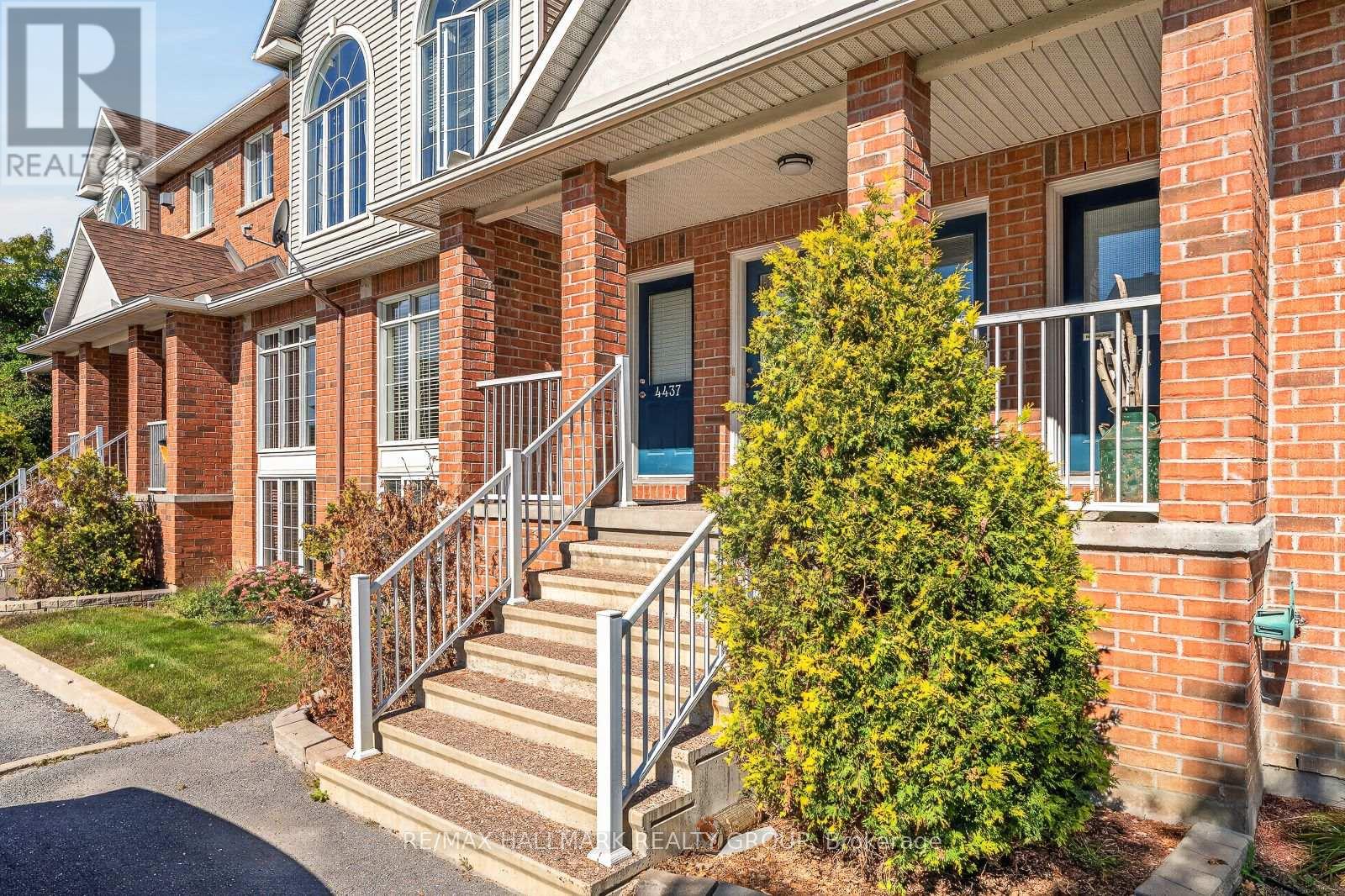 4437 Harper Avenue, Ottawa, Ontario  K1J 1C9 - Photo 2 - X13809038