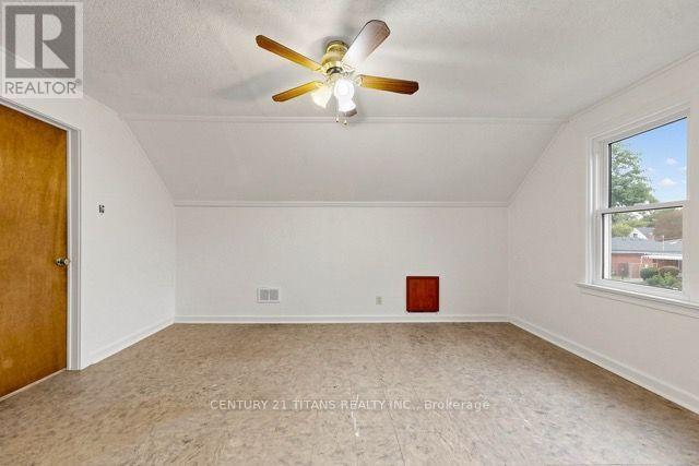 357 East 17th Street, Hamilton (Eastmount), Ontario  L9A 4N1 - Photo 33 - X13809098