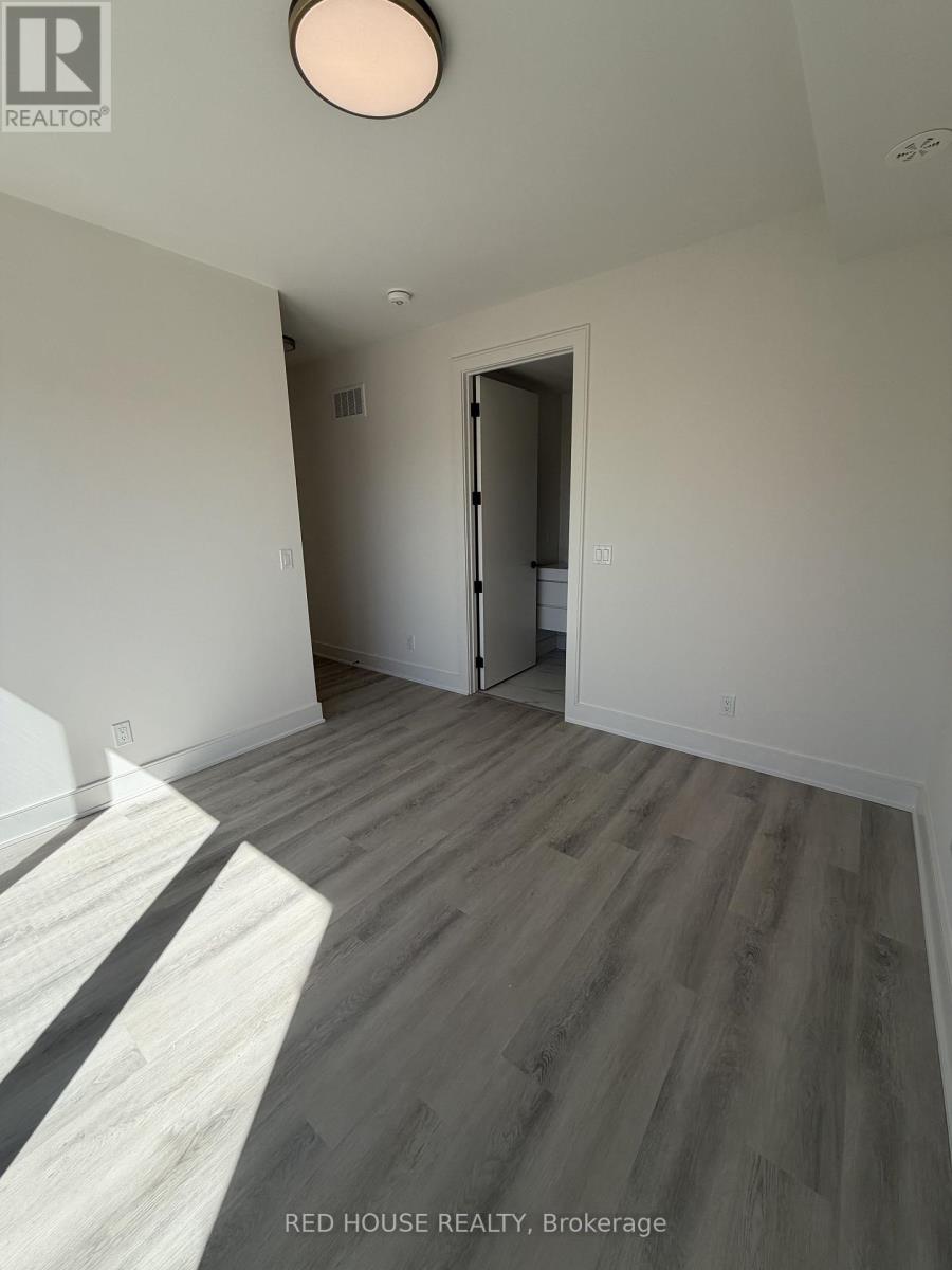 208 Ellis Avenue, St. Catharines (Oakdale), Ontario  L2P 0H2 - Photo 31 - X13809106