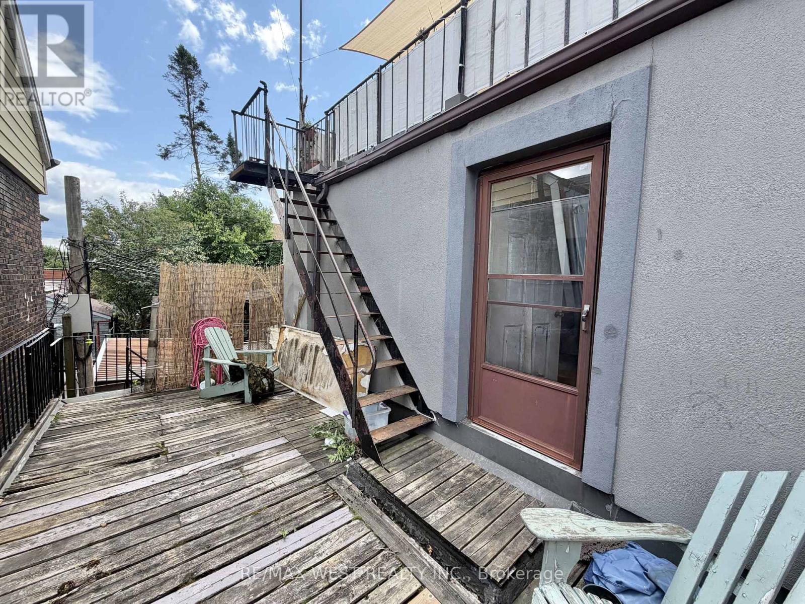 173 Lappin Avenue E, Toronto, Ontario  M6H 7Y7 - Photo 7 - W13808950