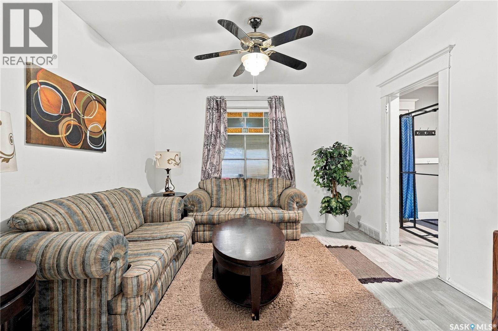 328 I Avenue S, Saskatoon, Saskatchewan  S7M 1Y2 - Photo 16 - SK049015