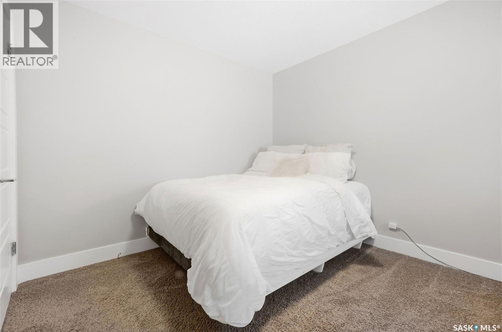 3802 Goldfinch Way, Regina, Saskatchewan  S4V 1S4 - Photo 40 - SK048899
