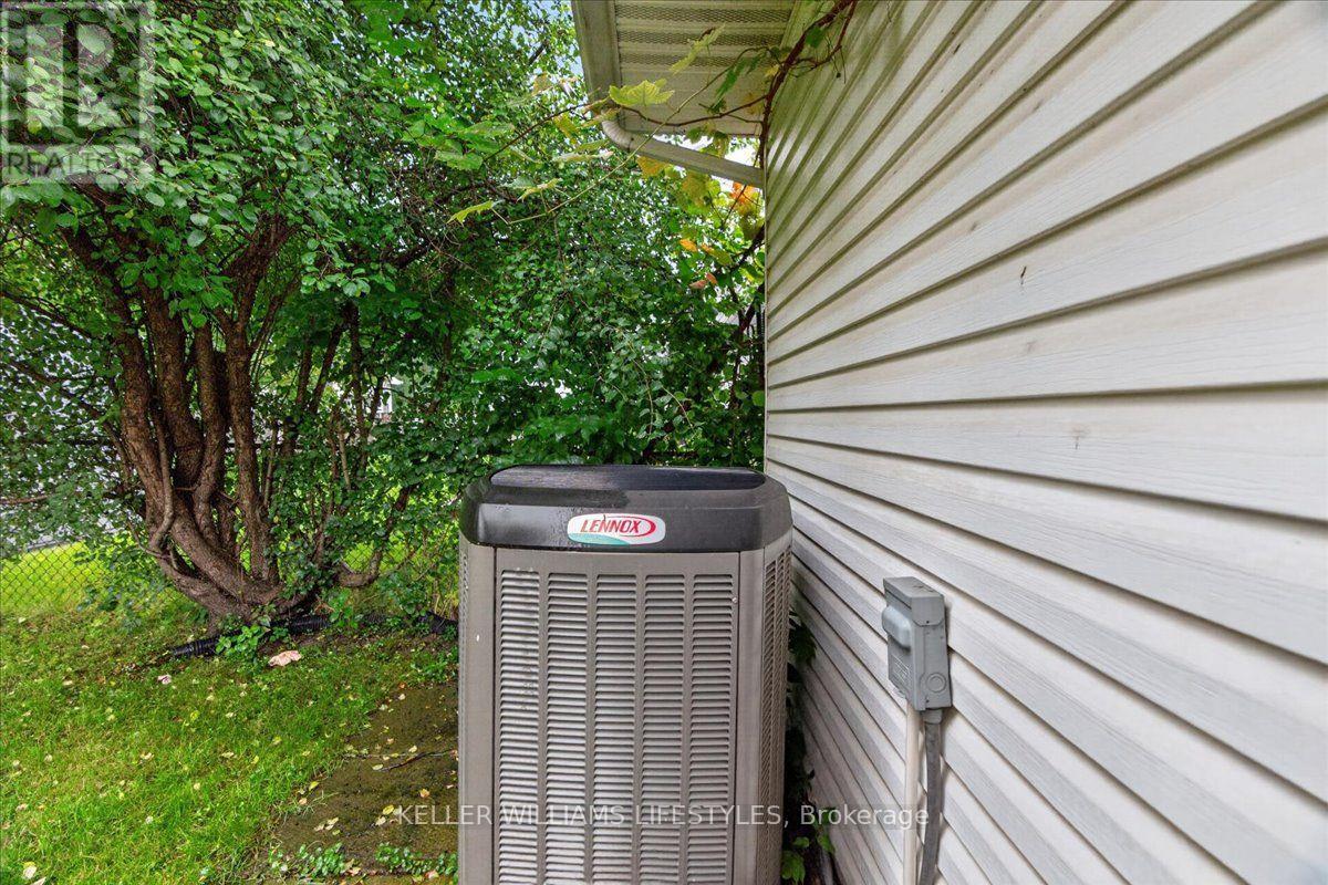 76 Fox Mill Crescent, London South, Ontario  N6J 2B4 - Photo 47 - X13809458