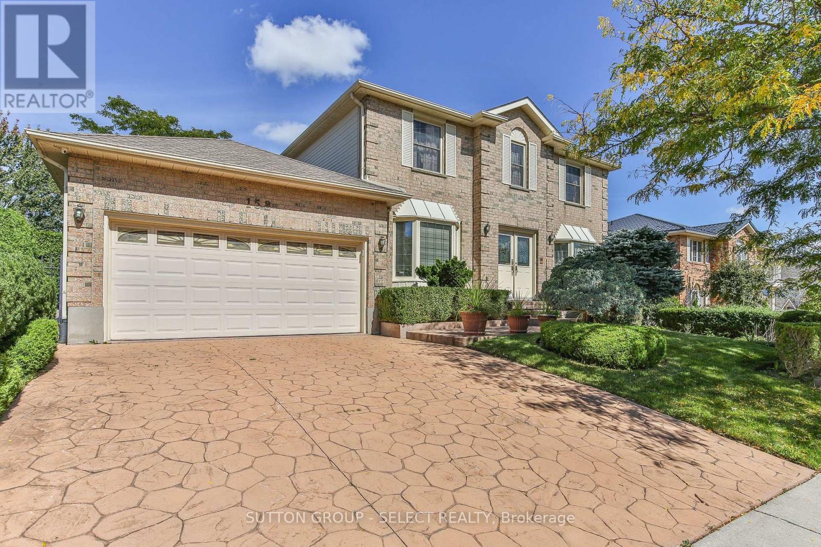 158 Ambleside Drive, London North, Ontario  N6G 4P4 - Photo 2 - X13809534