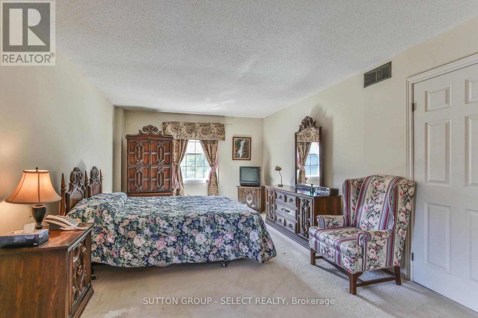 158 Ambleside Drive, London North, Ontario  N6G 4P4 - Photo 23 - X13809534