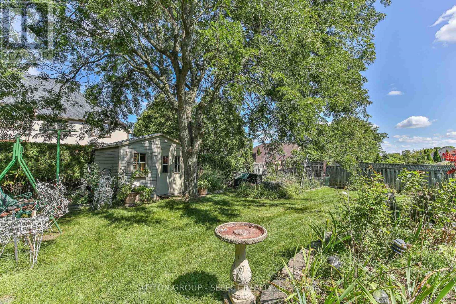 158 Ambleside Drive, London North, Ontario  N6G 4P4 - Photo 45 - X13809534