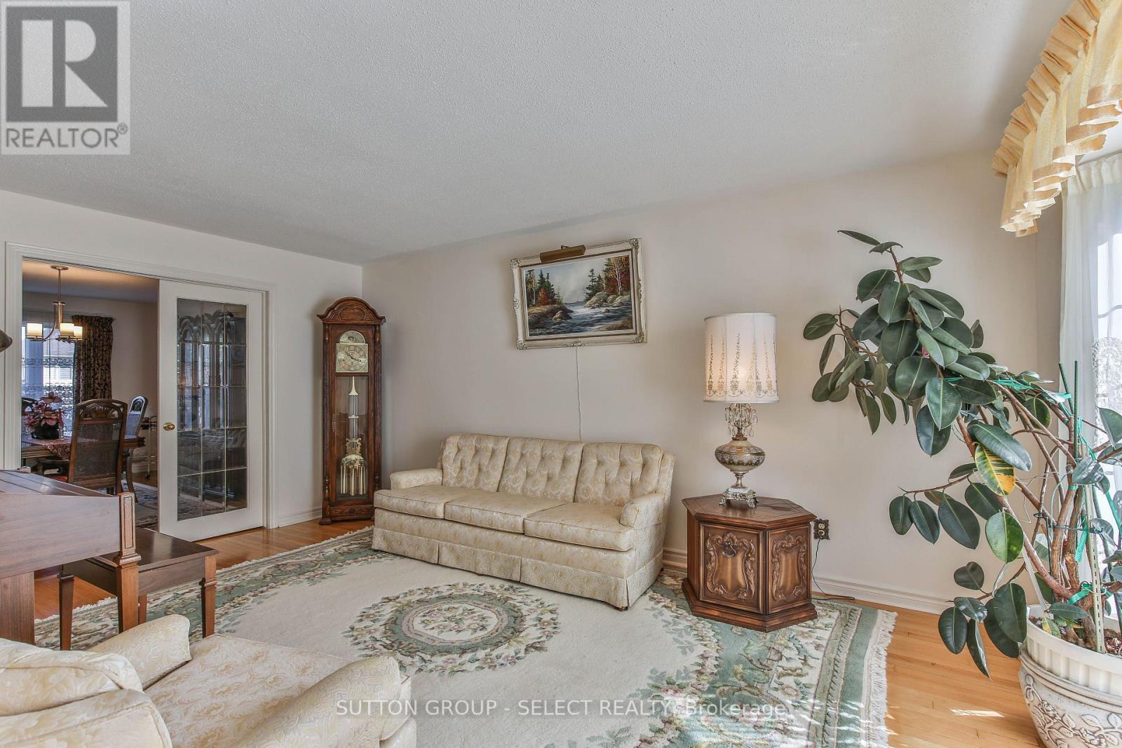 158 Ambleside Drive, London North, Ontario  N6G 4P4 - Photo 6 - X13809534