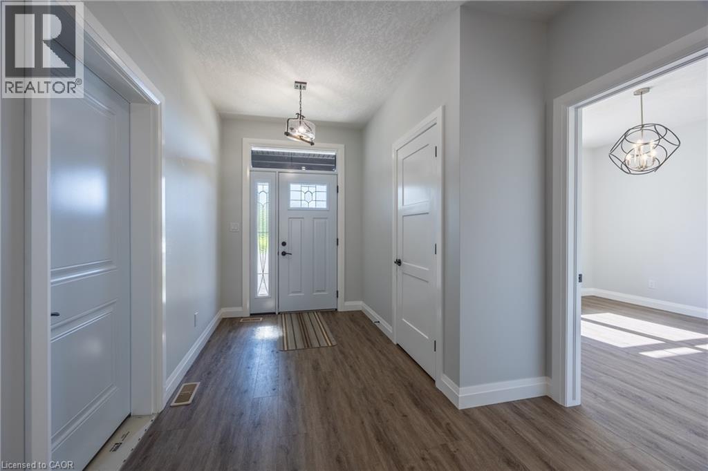 67 S Hunter Drive S, Port Rowan, Ontario  N0E 1M0 - Photo 10 - 40843708
