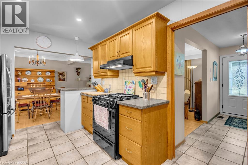 398 Bishopgate Road, Brantford, Ontario  N3T 5L7 - Photo 11 - 40864256