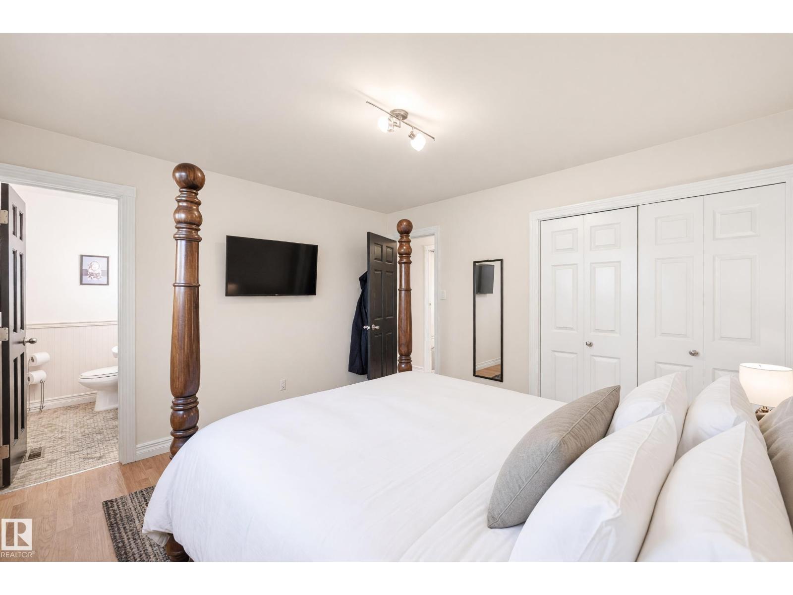 3523 106 ST NW photo 24