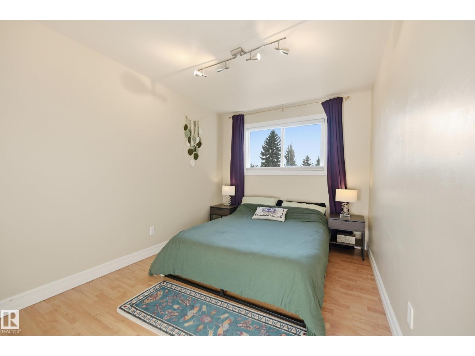 3523 106 ST NW photo 16